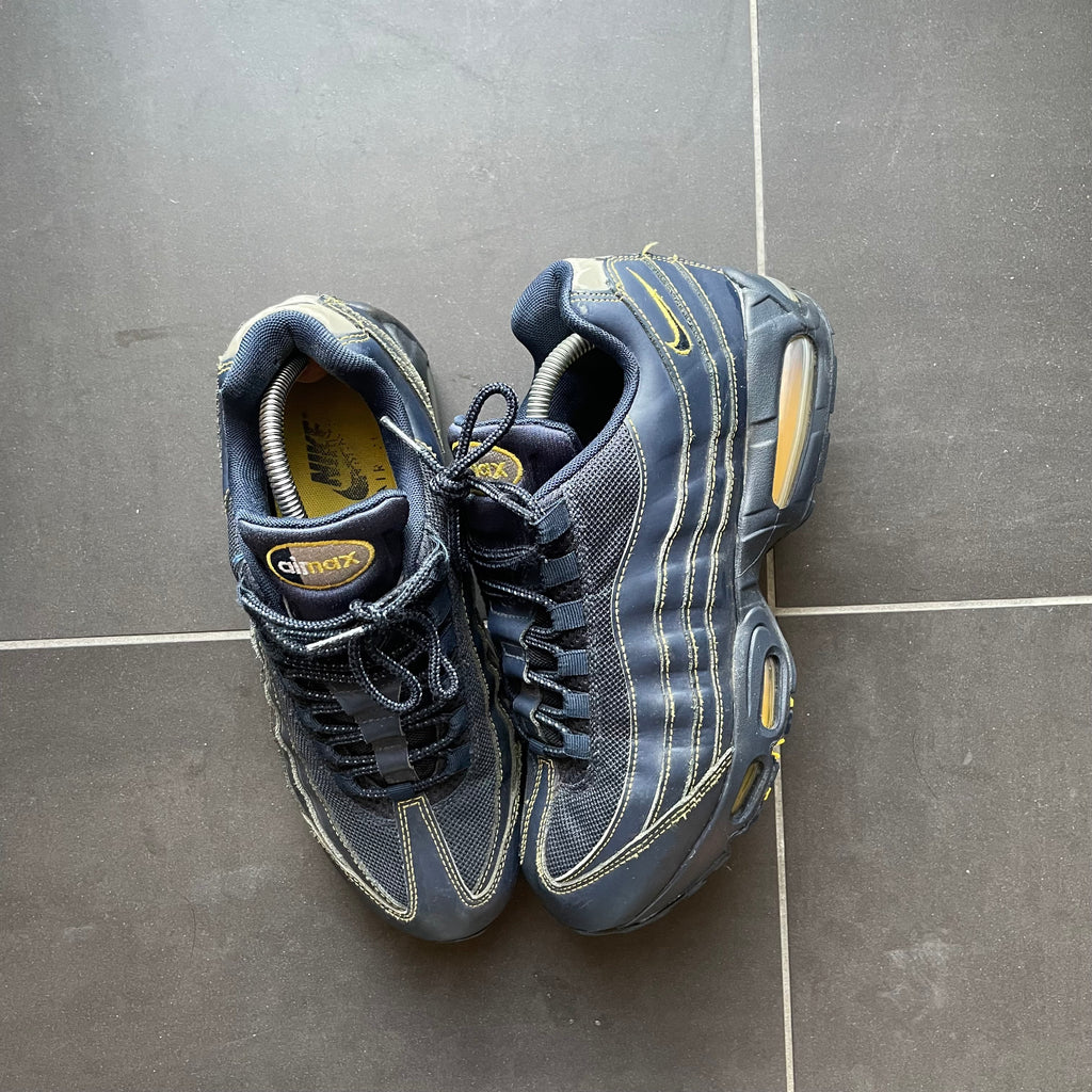 NIKE AIR MAX 95 "MICHIGAN" (42,5)
