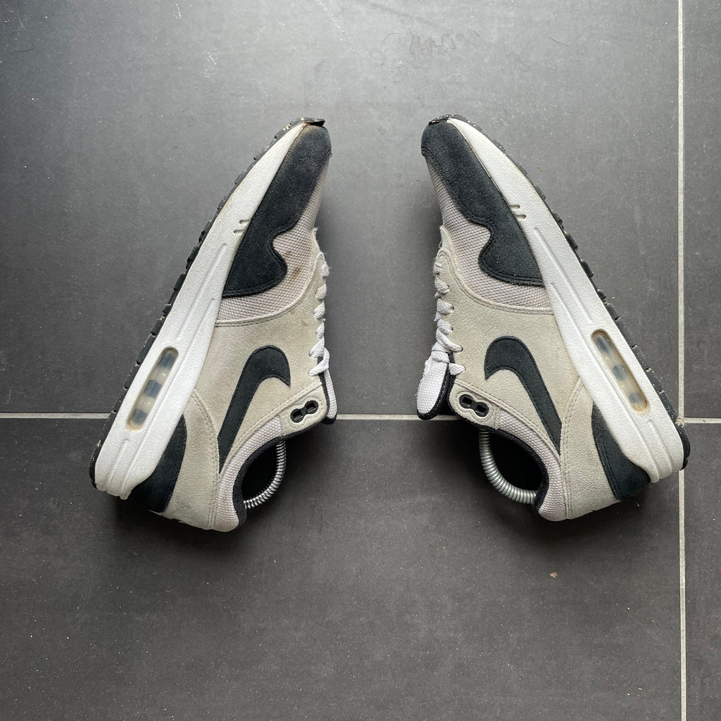 Nike Air Max 1 "Black and White" Size/40.5